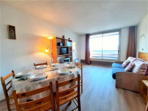 Studio cabine 6 pers avec balcon et vue sur pistes - FR-1-457-202